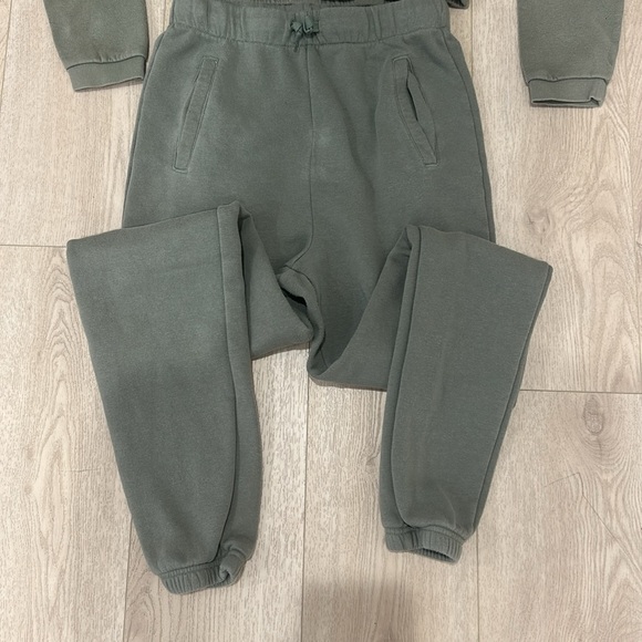 Khaki green joggers set - Picture 7 of 16